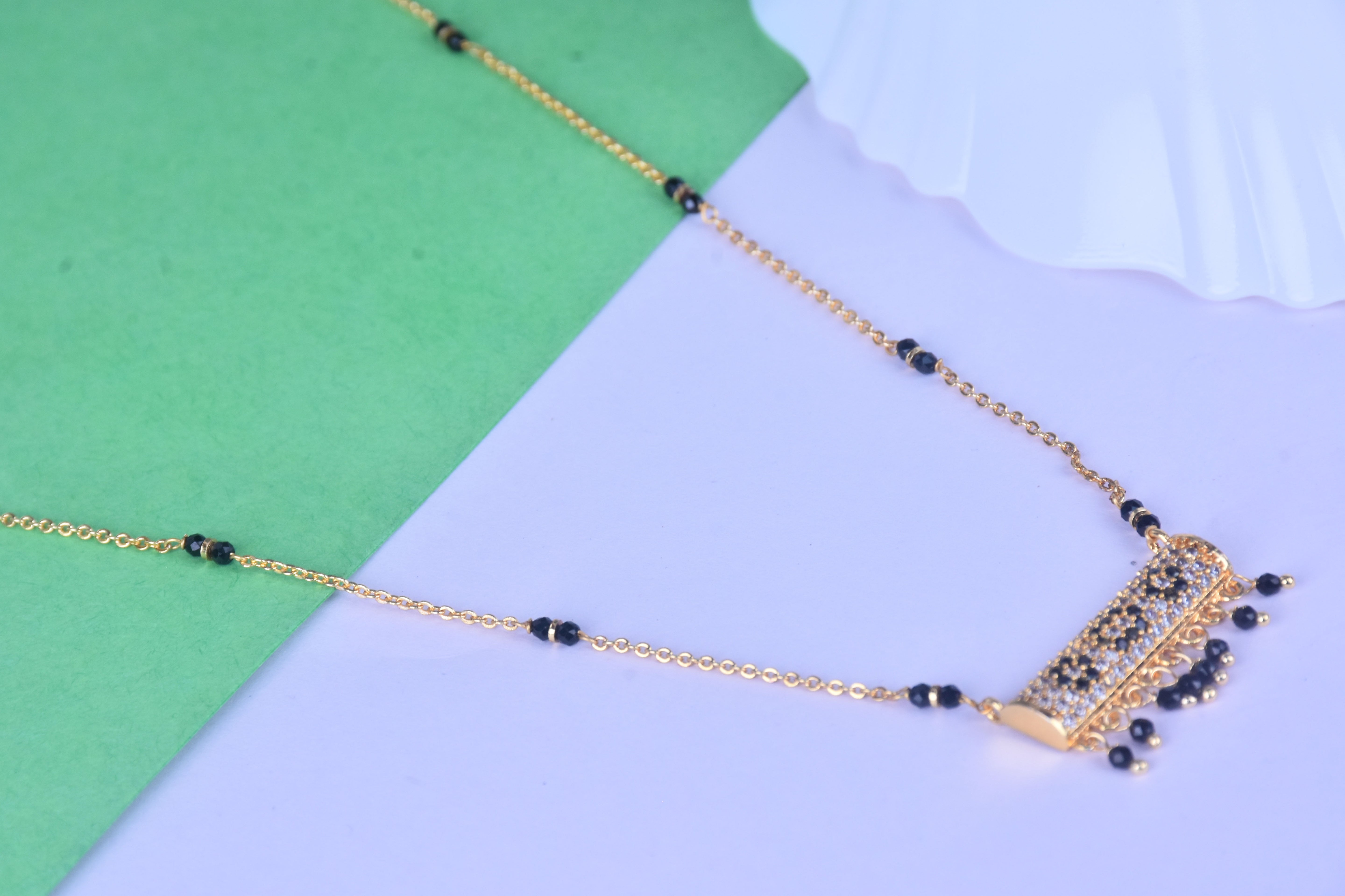Stylish One Stone Pendant Mangalsutran Black Beads For Women
