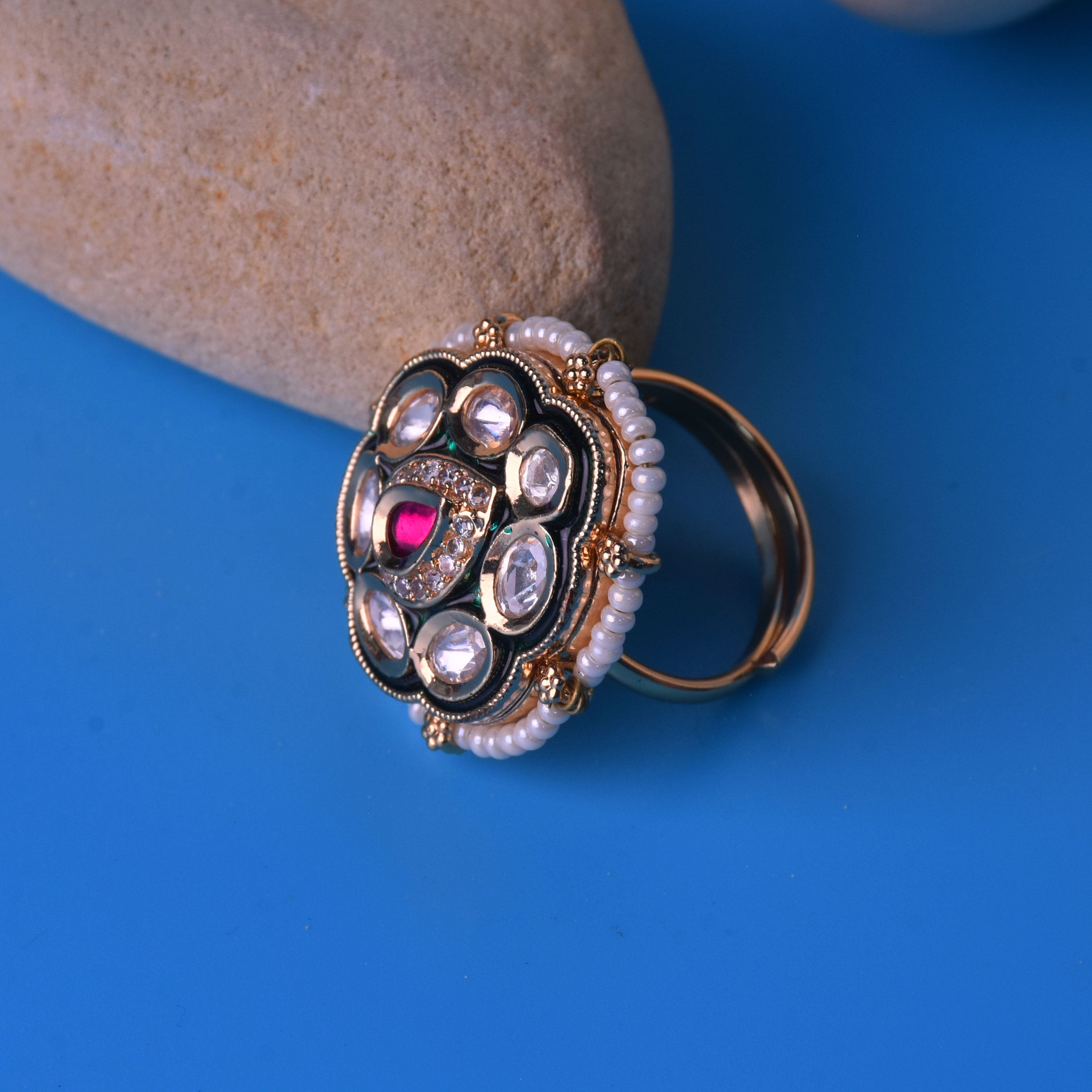 Tisha Kundan Ring